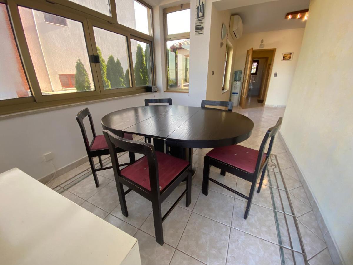 Cukon Holiday Home Премантура Екстериор снимка