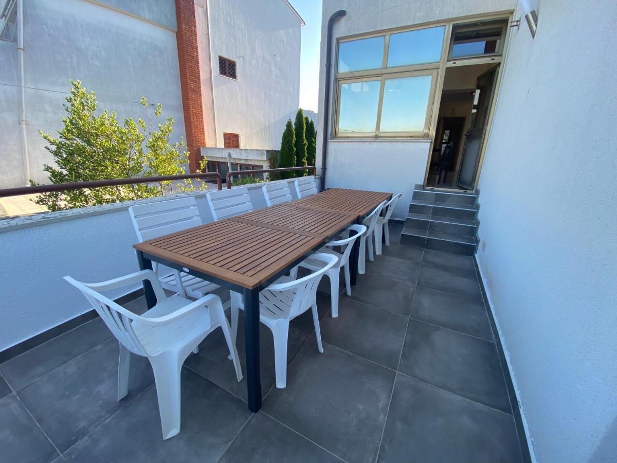 Cukon Holiday Home Премантура Екстериор снимка