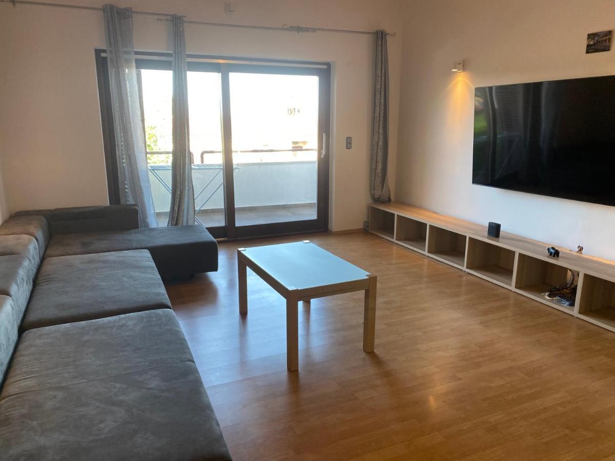 Cukon Holiday Home Премантура Екстериор снимка