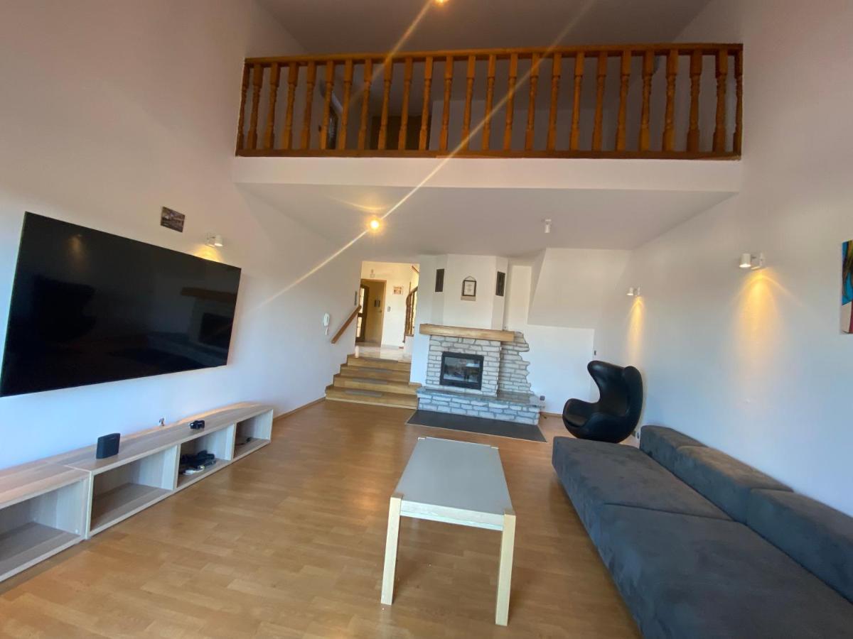 Cukon Holiday Home Премантура Екстериор снимка